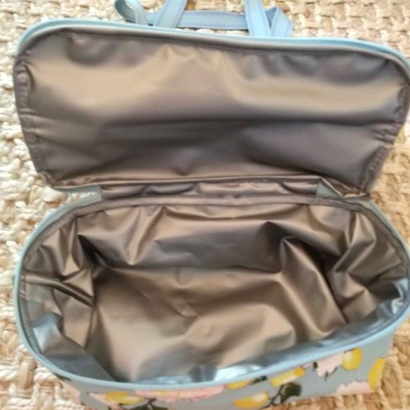 Victoria's secret insulated beach bag - Picture 4 of 4